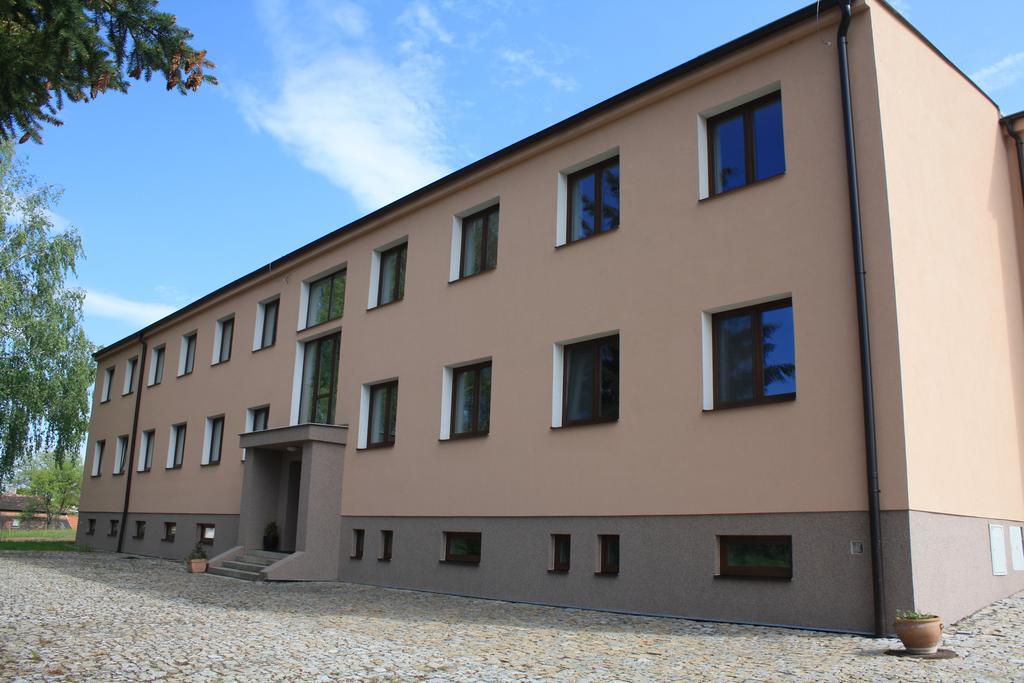 Penzion Rota Pisecne Exterior foto